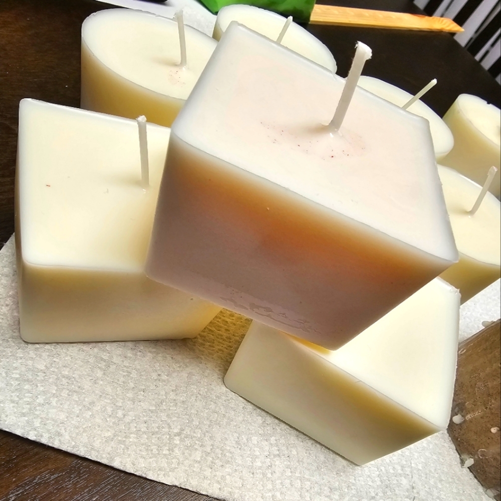 Square & Round Candles